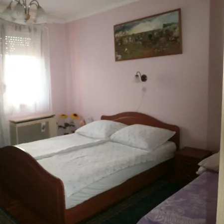 招待所 Tuenderkert Hajdúszoboszló